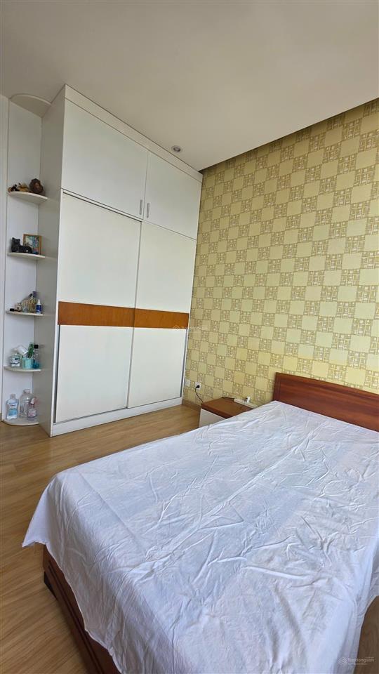 Căn hộ lacasa (2pn,2wc) 92m2 giá 5,1 tỷ  0704 543 ***