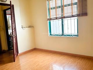 Chính chủ cho thuê nhà 4 tầng, 50m2, 3 phòng ngủ đối diện royal city, 12,5 triệu/tháng