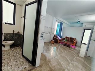 Cho thuê căn hộ dịch vụ 4,8 triệu, 35m2 tại mễ trì, 2 mặt thoáng, đầy đủ nội thất