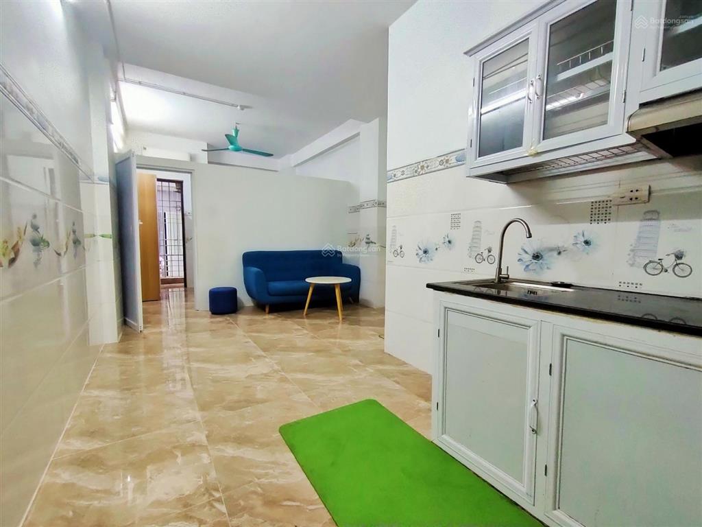 Cho thuê căn hộ dịch vụ 4,5 triệu, 35m2 tại mễ trì, view đẹp, đầy đủ nội thất