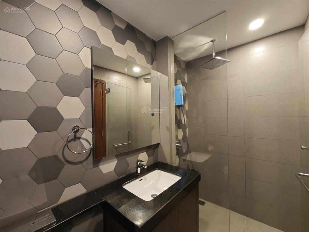 Cho thuê nhanh 2pn d'edge đầy đủ nội thất view sông