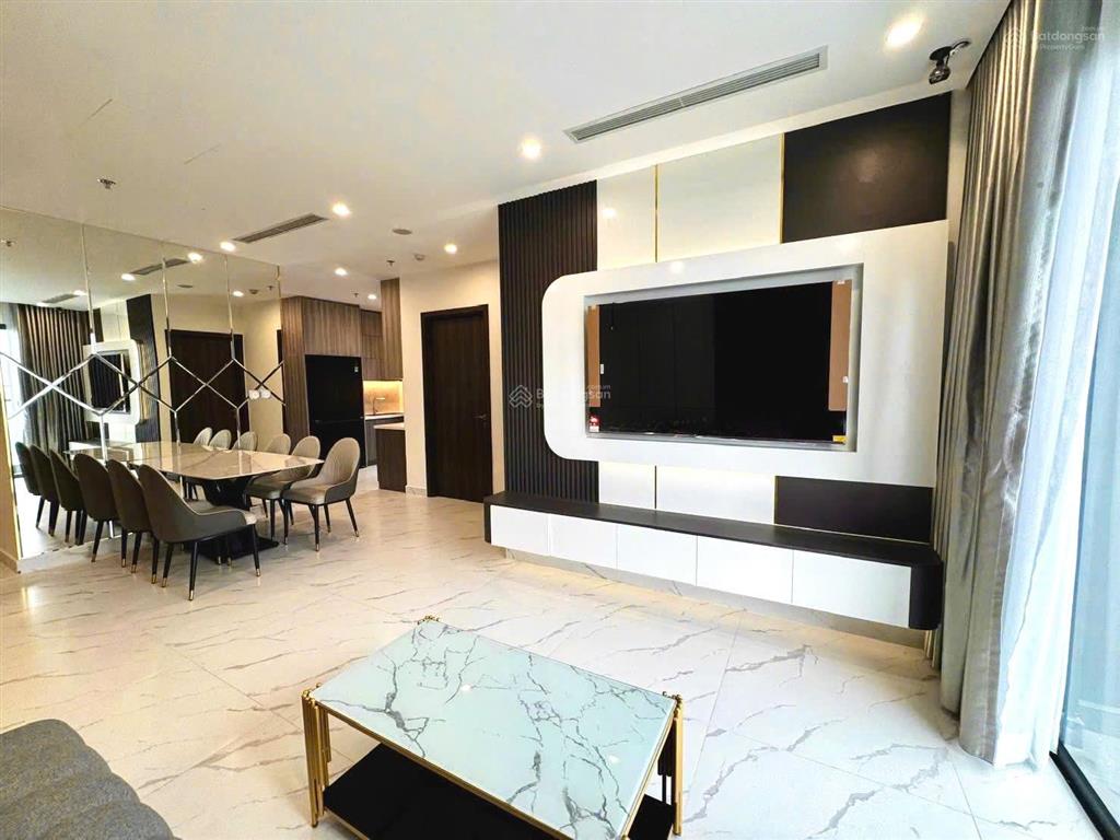 Bán gấp 2pn the beverly full nội thất siêu tốt