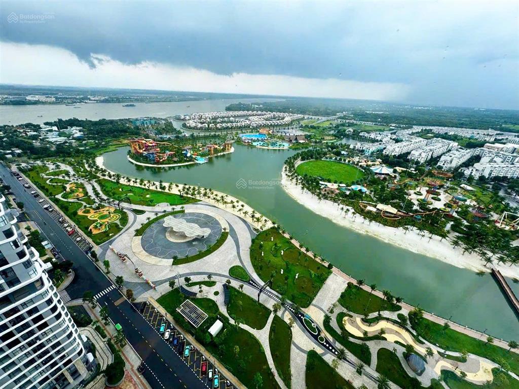 Bán gấp 2pn the beverly full nội thất siêu tốt