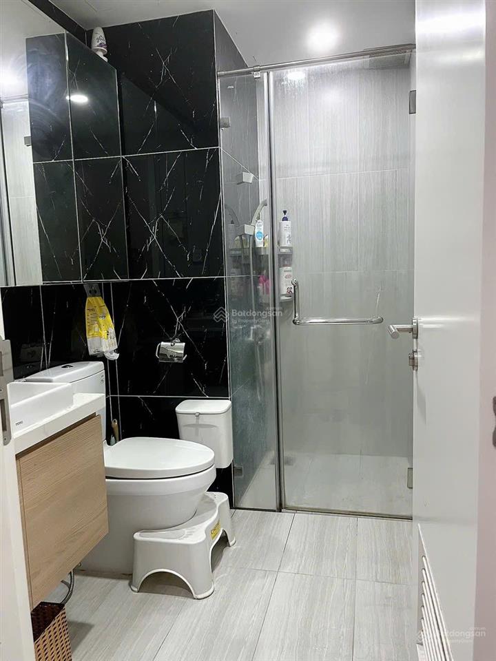 Chính chủ bán orchard parkview 81,7m2 tầng 15 view công viên + hồ bơi nội thất đẹp
