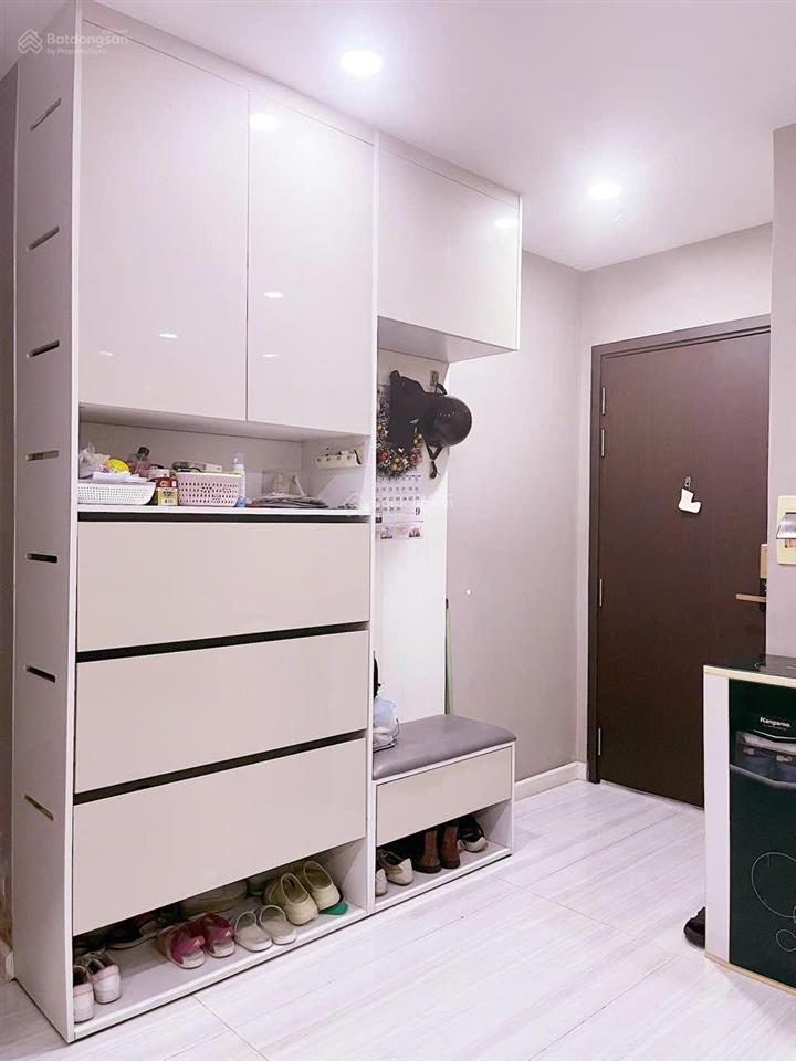 Chính chủ bán orchard parkview 81,7m2 tầng 15 view công viên + hồ bơi nội thất đẹp