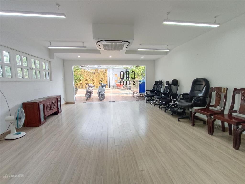 Biệt thự thủ đức diện tích lớn 1.045m ngang 28m giá tốt 81 tỷ