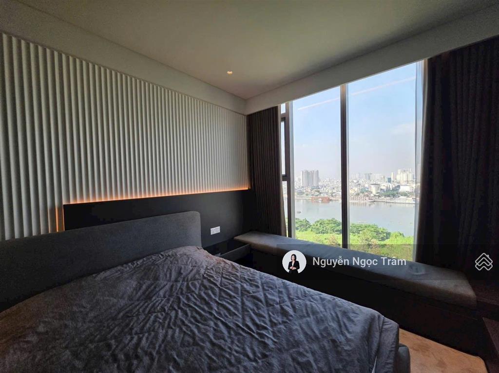 Cho thuê căn hộ 2 phòng ngủ đầy đủ nội thất đẹp, 98m2, view trực diện sông sài gòn, 55tr/tháng