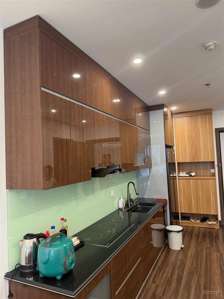 Bán căn 2pn2vs view bể bơi vô cực đẹp nhất tại hhcm