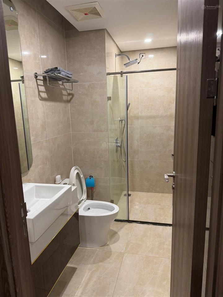 Bán căn 2pn2vs view bể bơi vô cực đẹp nhất tại hhcm
