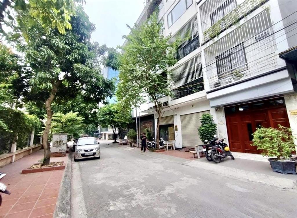 Liền kề vạn phúc. nhà 7 tầng, full đồ. nhà mới đẹp