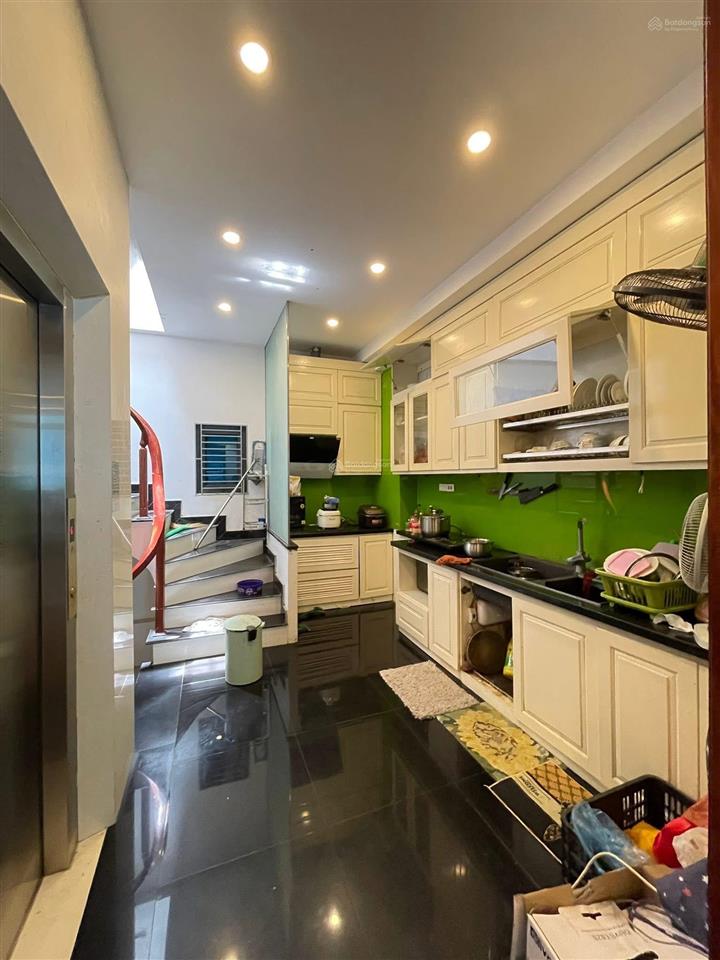 Liền kề vạn phúc. nhà 7 tầng, full đồ. nhà mới đẹp