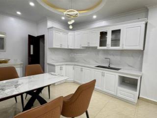 Cho thuê liền kề 5 tầng văn phú. nhà đẹp long lanh. full đồ