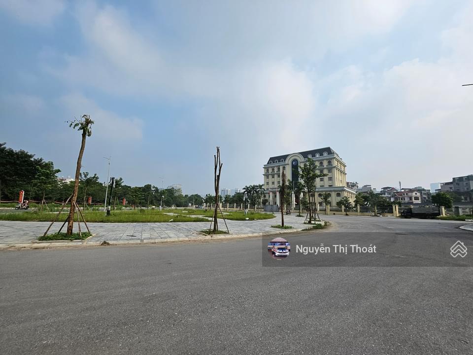 Bán đất mỹ đình 755m2 x mt 22m x giá 120 tỷ. xây ks, nhà hàng, tòa building