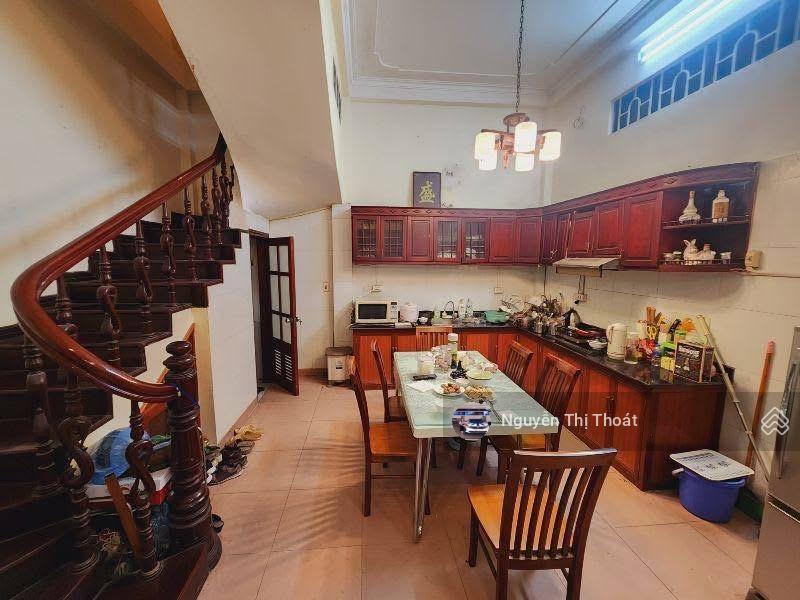 Chính chủ bán nhà phạm tuấn tài, cầu giấy dt 55m2x 7 t x mt 5m x giá nhỉnh 25 tỷ. thang máy nhà mới