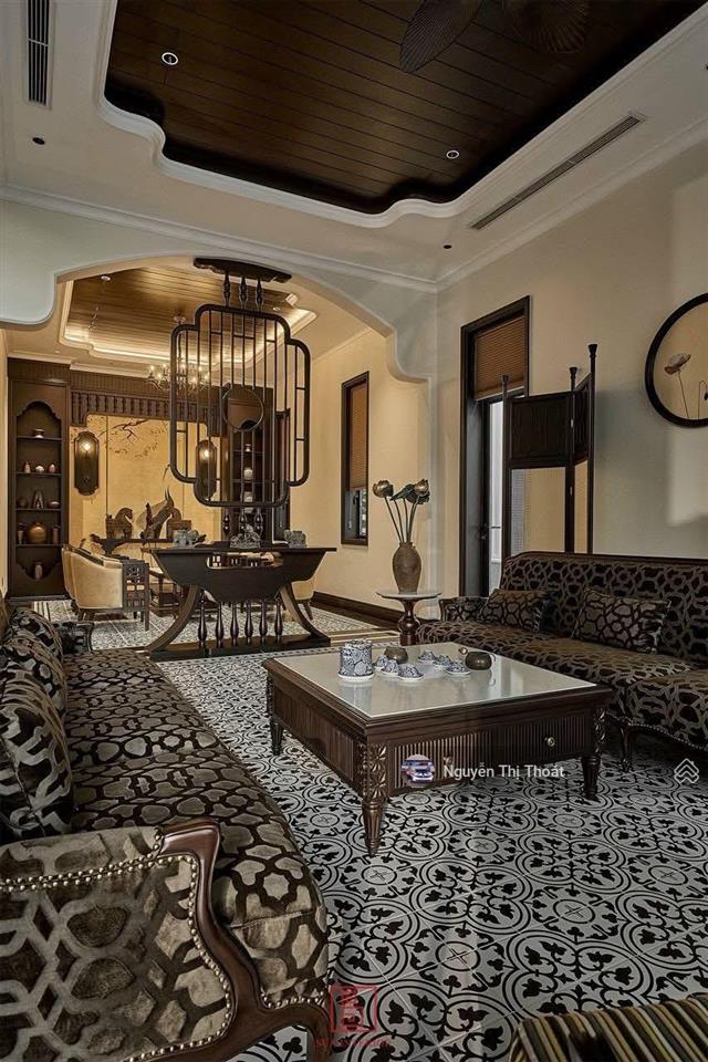 Bán biệt thự cao bá quát ba đình, dt 500m2 x mt 16m x giá hơn 500 tỷ. biệt thự vip vị trí đẹp