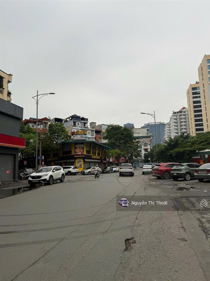 Bán nhà phạm tuấn tài cầu giấy 120m x 3t x mt 25m x 75 tỷ x mặt phố kinh doanh. lô góc