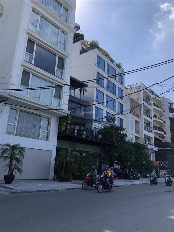 Bán nhà mp xuân diệu  tây hồ, dt 90m2 x 5t x mt 5.5m x giá 60 tỷ. view hồ, doanh thu 60tr/1 th