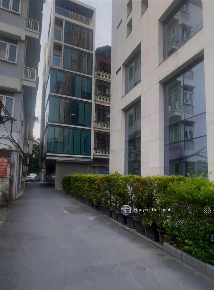 Bán nhà hoàng quốc việt 123m2 3 tầng mt 9m giá nhỉnh 40 tỷ phân lô 2 mặt ngõ ô tô tránh