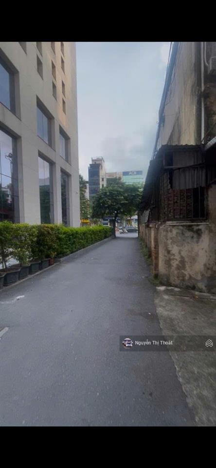 Bán nhà hoàng quốc việt 123m2 3 tầng mt 9m giá nhỉnh 40 tỷ phân lô 2 mặt ngõ ô tô tránh
