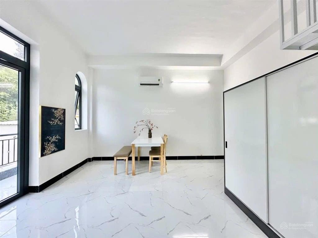 Duplex siêu rộng thoáng mới xịn ngay nguyễn văn trỗi