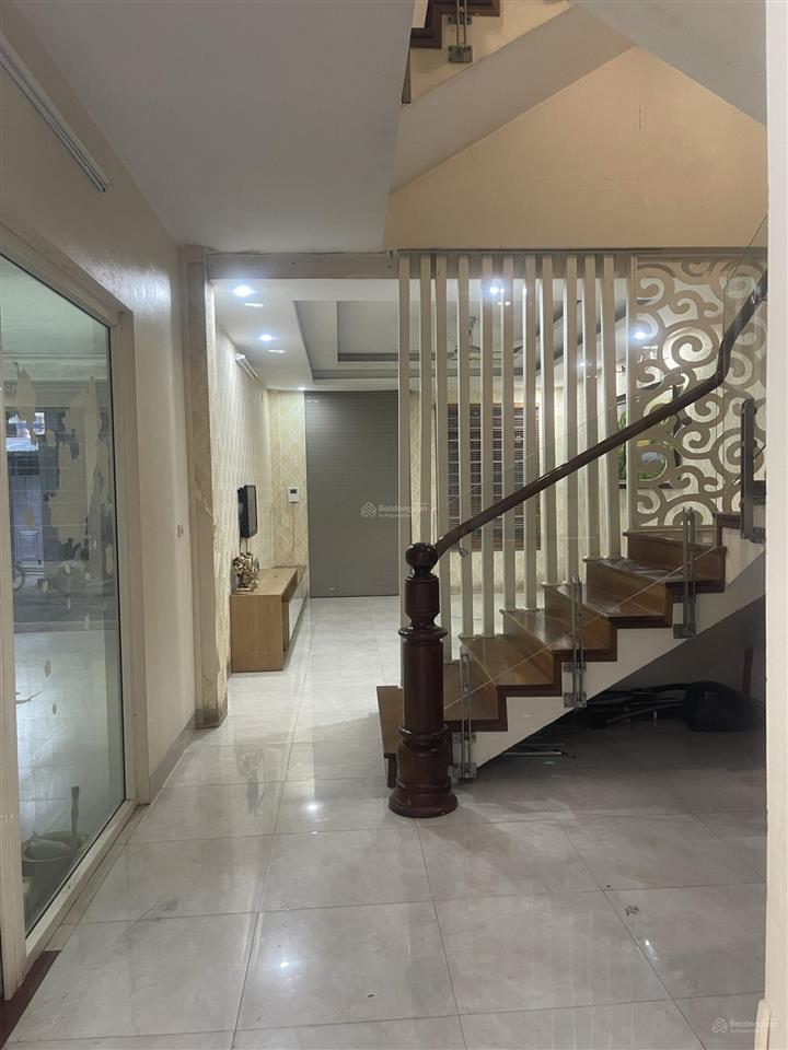 Bán tòa nhà biệt thự 3,5 tầng đã hoàn thiện full nội thất đẹp tại thôn hội, xã cổ bi, gia lâm