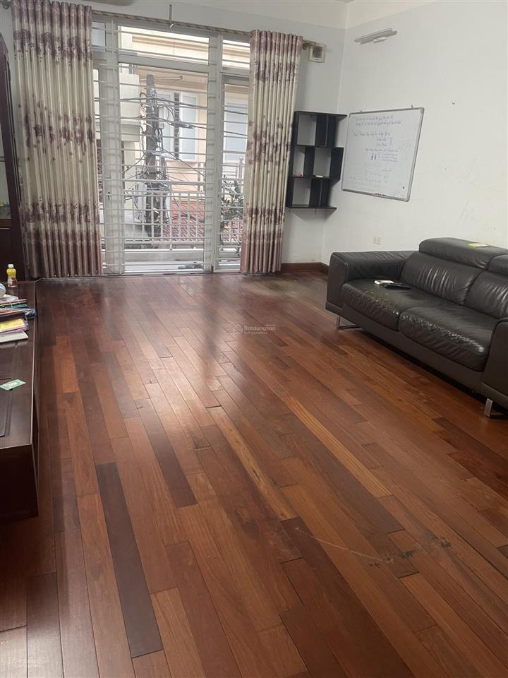 Bán tòa nhà biệt thự 3,5 tầng đã hoàn thiện full nội thất đẹp tại thôn hội, xã cổ bi, gia lâm
