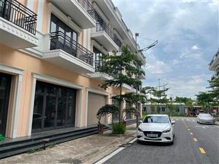 Bán shophouse 4 tầng trong khu đô thị singapore, ở hay cho chuyên gia thuê được giá 20tr/ tháng