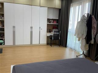 Bán shophouse 120m2 trong khu đô thị singgapor, hoàn thiện đẹp, ở hay cho chuyên gia thuê ngay.