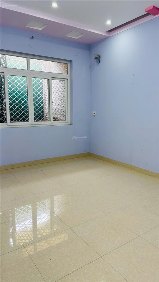 Cho thuê nhà mặt tiền quang trung bmt, diện tích lớn, phù hợp gara showroom kho hàng văn phòng