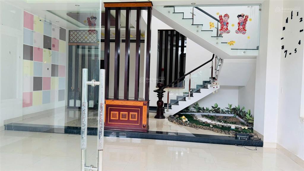 Cho thuê nhà mặt tiền quang trung bmt, diện tích lớn, phù hợp gara showroom kho hàng văn phòng