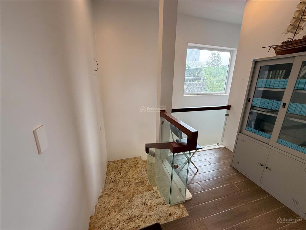 Giảm ngay 10 tỷ! bán nhà yến 6 tầng 1.753,5m², 2 mặt tiền, gần trung tâm buôn ma thuột, giá tốt