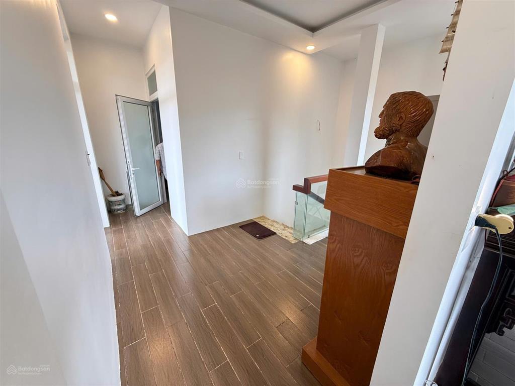 Giảm ngay 10 tỷ! bán nhà yến 6 tầng 1.753,5m², 2 mặt tiền, gần trung tâm buôn ma thuột, giá tốt