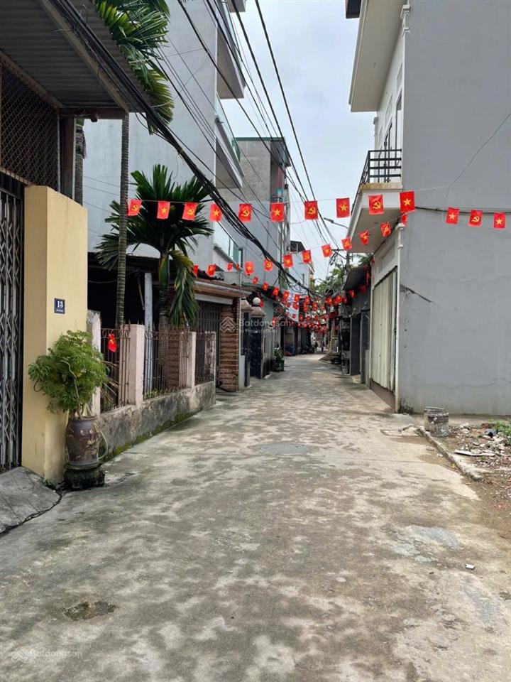 Vị trí sầm uất tiến bào, từ sơn. hàng đẹp chính chủ, vị trí thuận tiện cả ở kinh doanh đầu tư.
