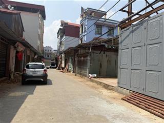 Hàng hot bán lẹ đường 4 ô tô tránh nhau khu phố mai động  diện tích 42m2 tiền hậu bằng nhau gần 5m