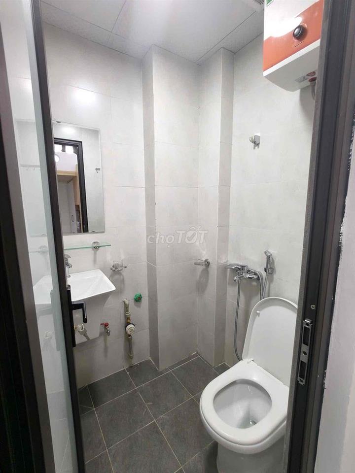 Nhà nguyên căn phố Trương Định . 43m2 x4T. Ngõ rộng thoáng .