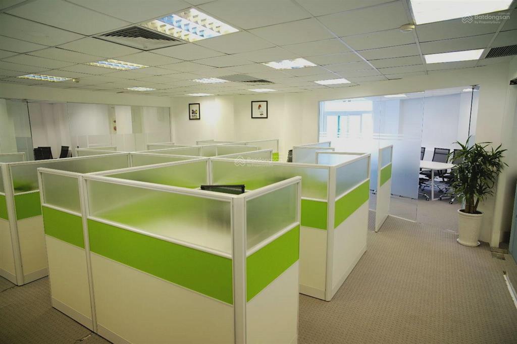 Cho thuê văn phòng tòa nhà 12 tầng, phố cổ, trống dt 250m2 giá 52tr/tháng