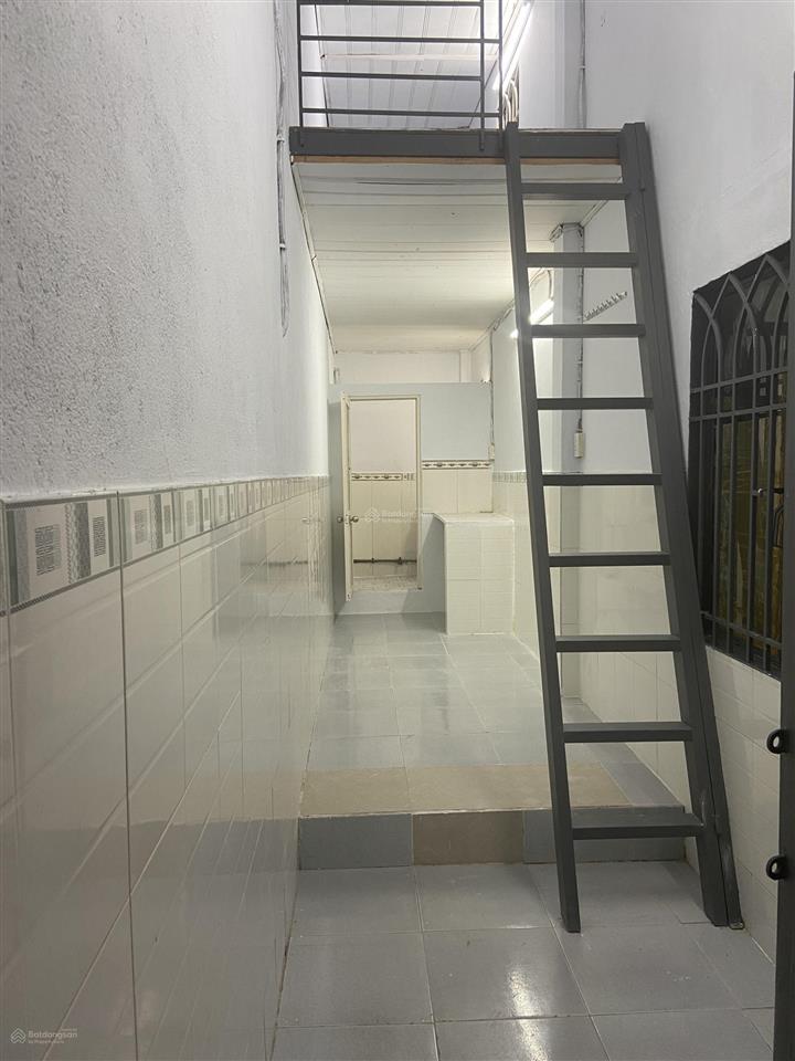 Cho thuê nhà riêng 1pn 1wc 30m2 giá ưu đãi 2,5 triệu tại 253, trần xuân soạn, tân hưng, hcm