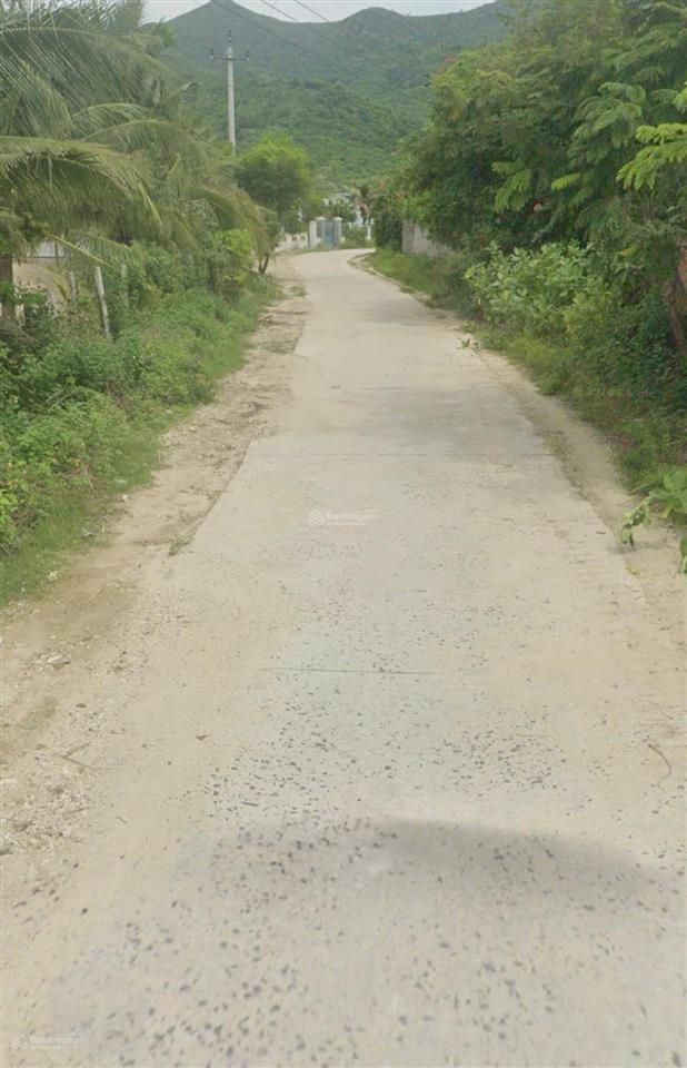 Bán đất ninh vân cũ, phường đông ninh hòa sẵn 1000m2 thổ cư, hướng biển, cách biển chỉ 50m