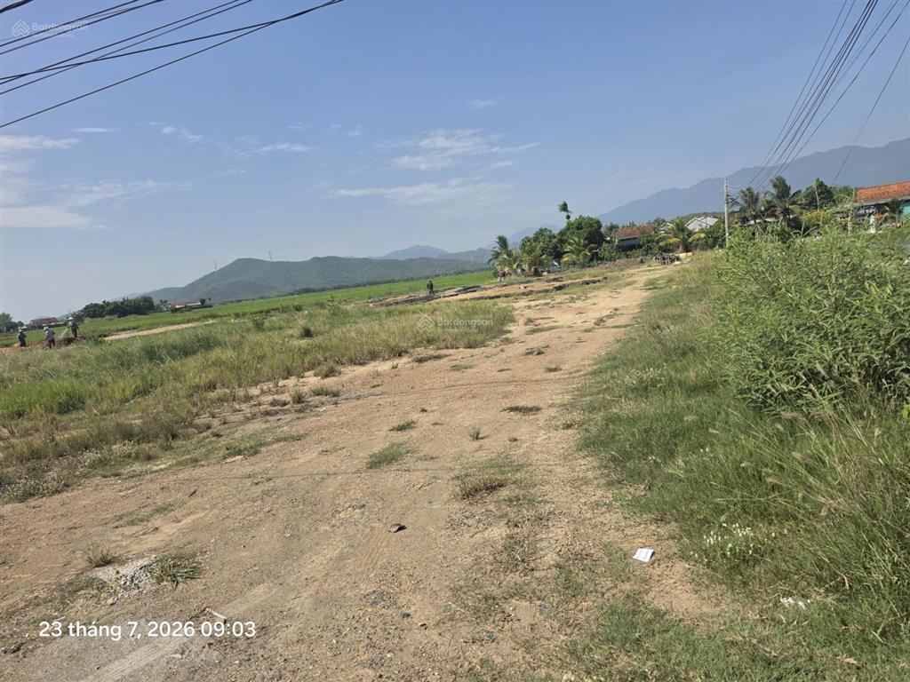 Bán đất mt hồ tùng mậu phường hòa thắng sát bên đường tránh ql1a