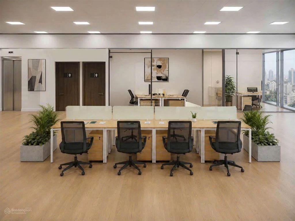 Bán tòa nhà văn phòng kết hợp căn hộ vip tại phố chu huy mân, long biên.  0868 843 ***