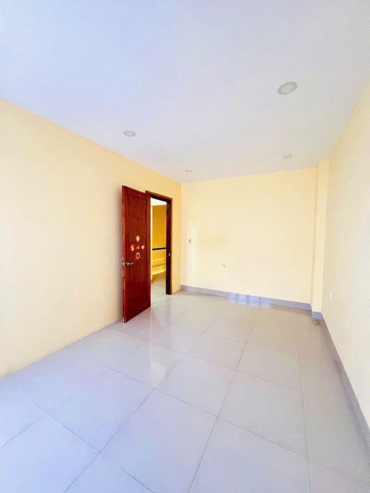 Bán nhà mặt tiền Thích Quảng Đức (số 4 ) KĐT VCN Phước Hải Nha Trang Khánh Hòa 0985451850