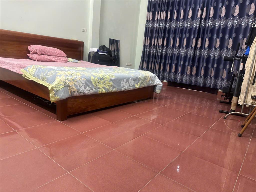 Cho thuê nhà nguyên căn Xã Đàn 50m² x 3 tầng, 3 phòng ngủ, 3 WC, 13 triệu