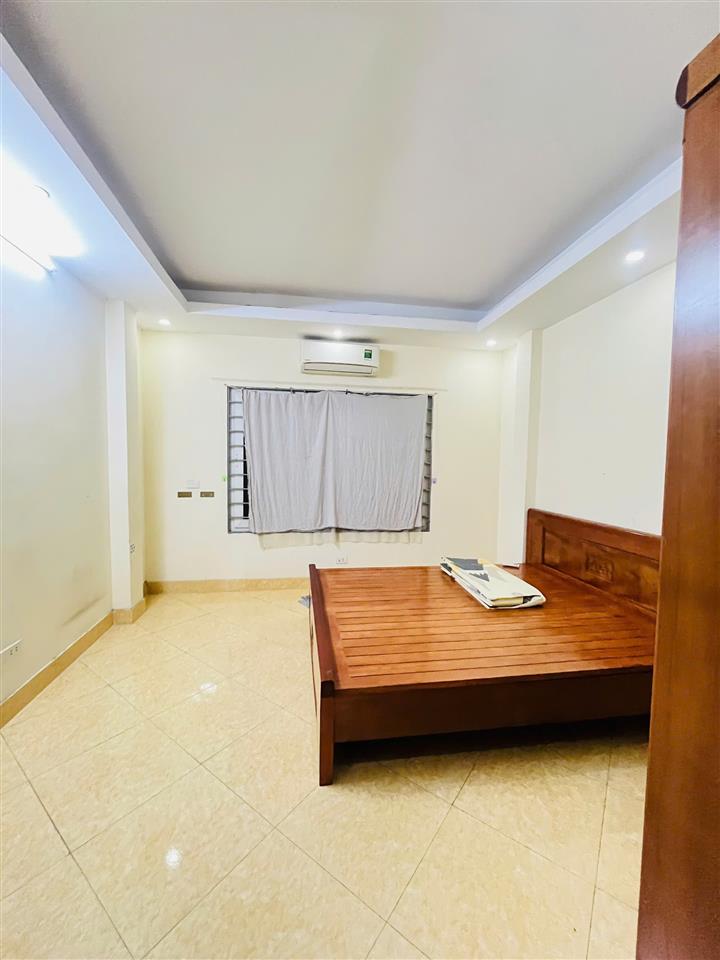 Cho thuê nhà ngõ 96 Đại Từ, 30m2 x 5 tầng, 3 ngủ, 10 triệu