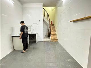 Cho thuê nhà nguyễn trãi 26m 3 tầng, 2 ngủ, 7,5 triệu