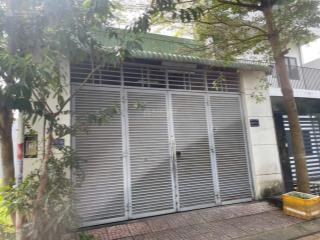 Cho thuê nhà cấp 4 mở kho hoặc cty tại quận 9