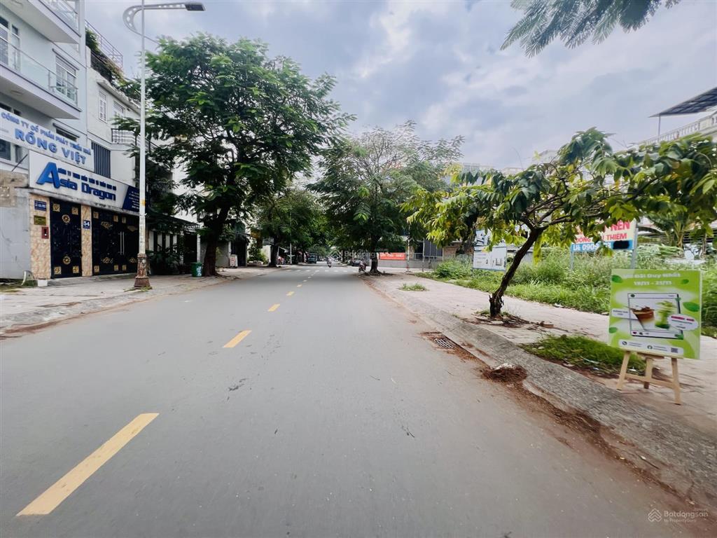 Bán đất kdc đông thủ thiêm tại quận 2, 8x22m