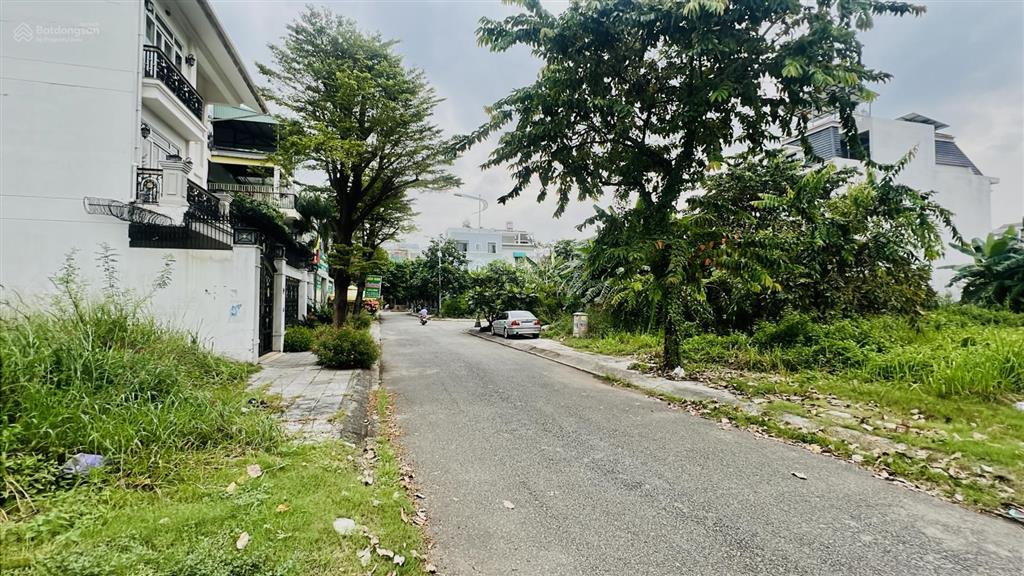 Bán đất kdc đông thủ thiêm tại quận 2, 8x22m