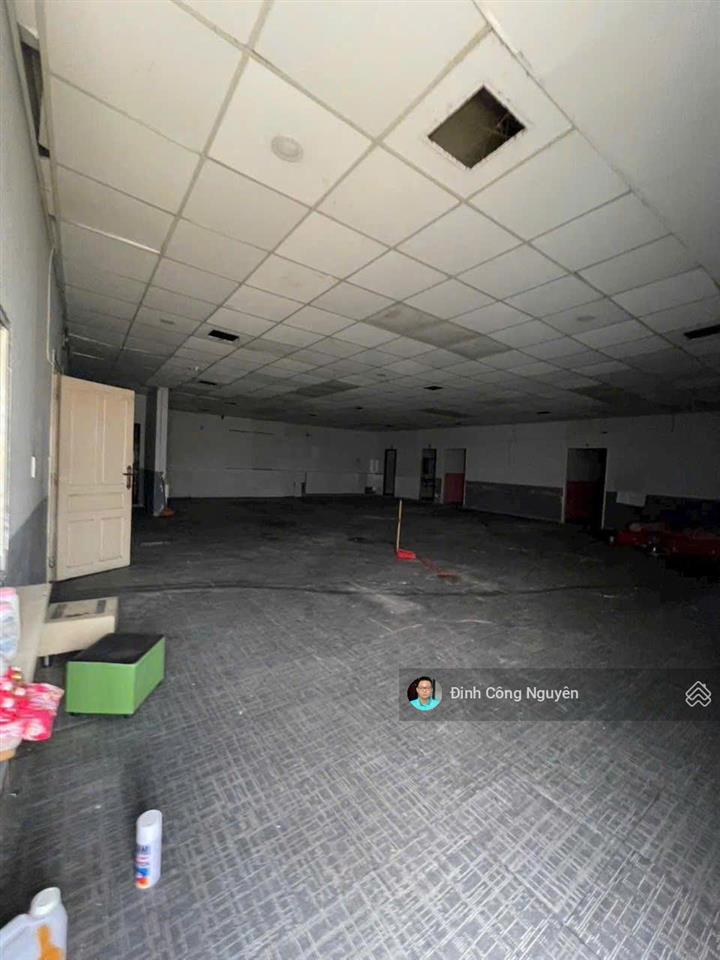 Chính chủ gửi cho thuê nhà mặt tiền lê hồng phong  phú hòa  1050m2 (15*70), sân đậu xe siêu rộng