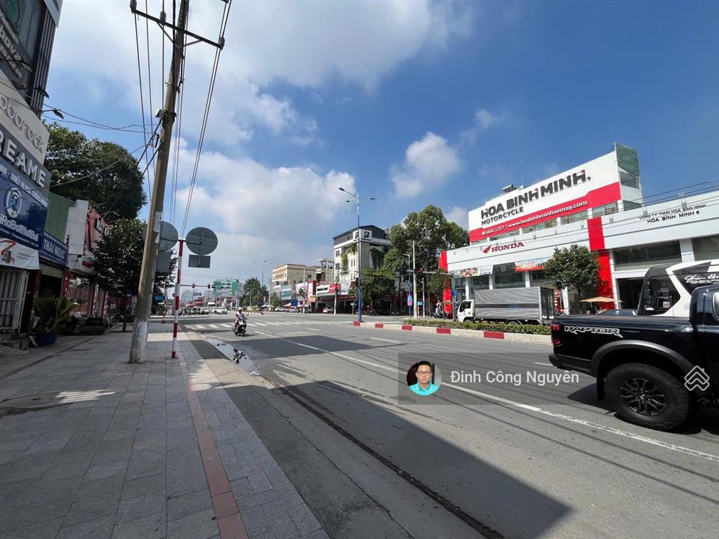 Vị trí cực đẹp! cho thuê nhà mặt tiền đại lộ bình dương  ngã tư thích quảng đức  nhận diện đỉnh