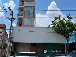 Cho thuê nhà mặt tiền cách mạng tháng tám  vị trí đẹp  dtsd 2000m2, thang máy, thông suốt